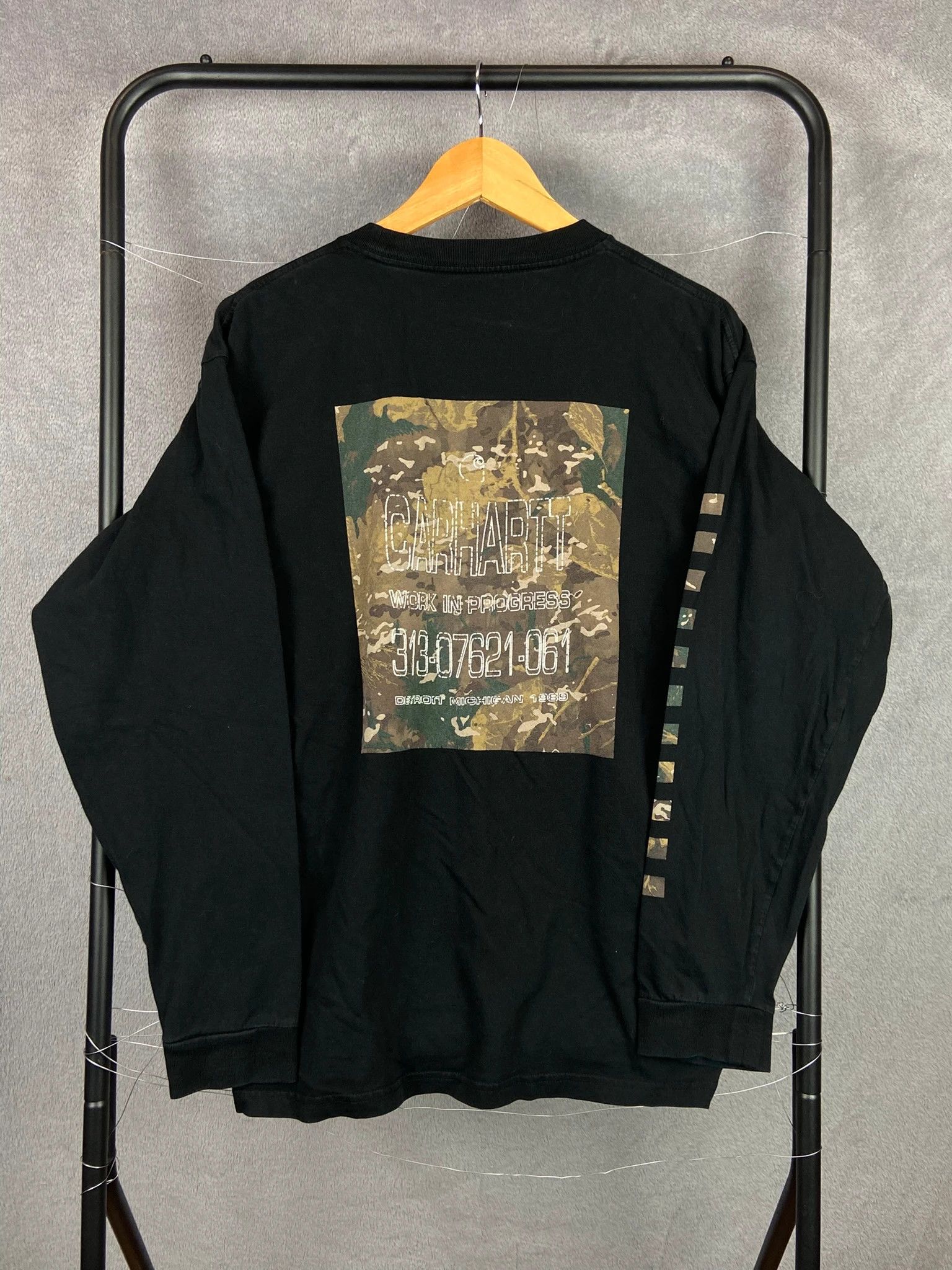 Carhartt Carhartt long sleeve black camo logo vintage workwear Size US M / EU 48-50 / 2 - 5 Thumbnail