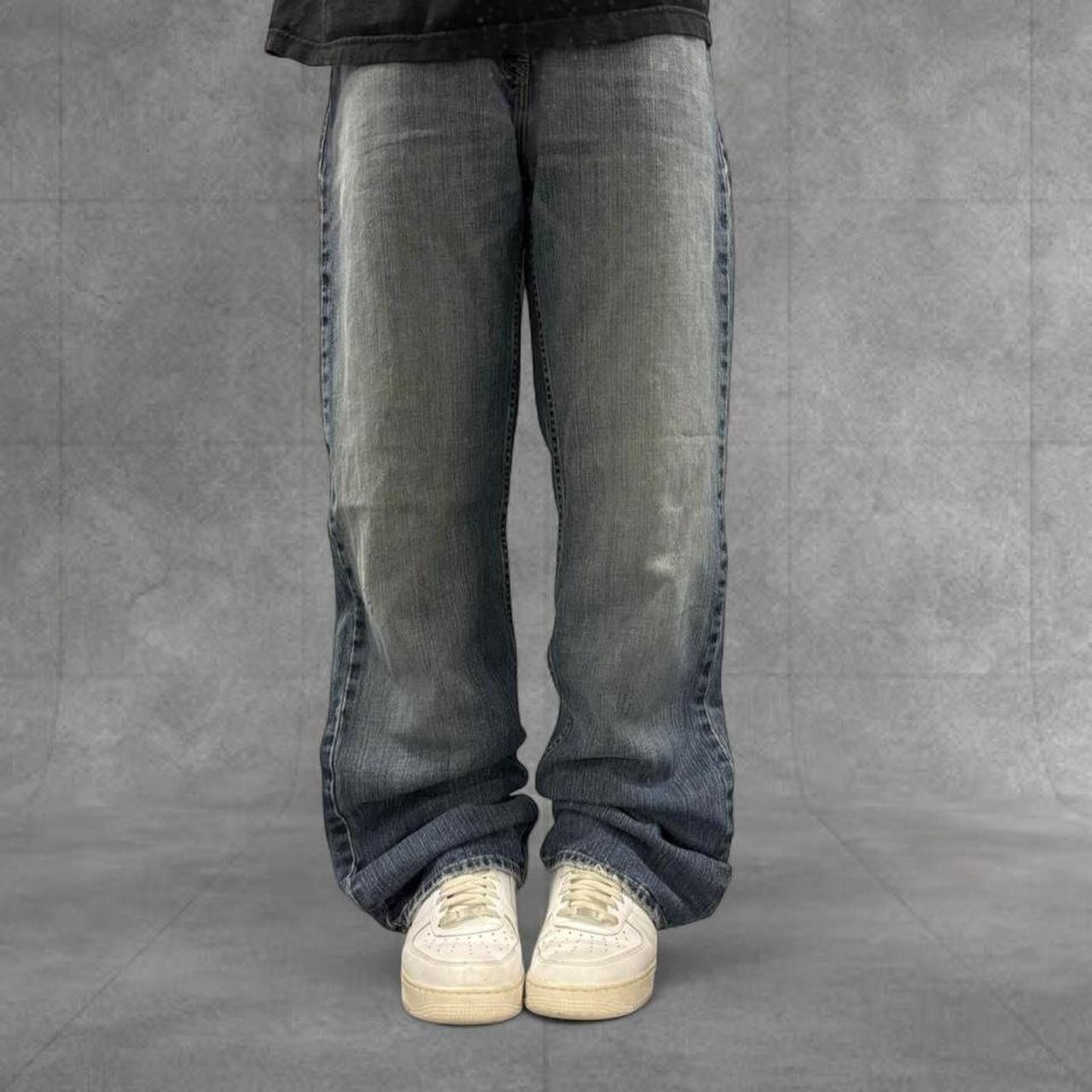 Vintage Crazy Vintage Y2K/2000s Baggy Skater Style Streetwear Y2K Style Medium Wash Denim Jeans! Size US 34 / EU 50 - 1 Thumbnail