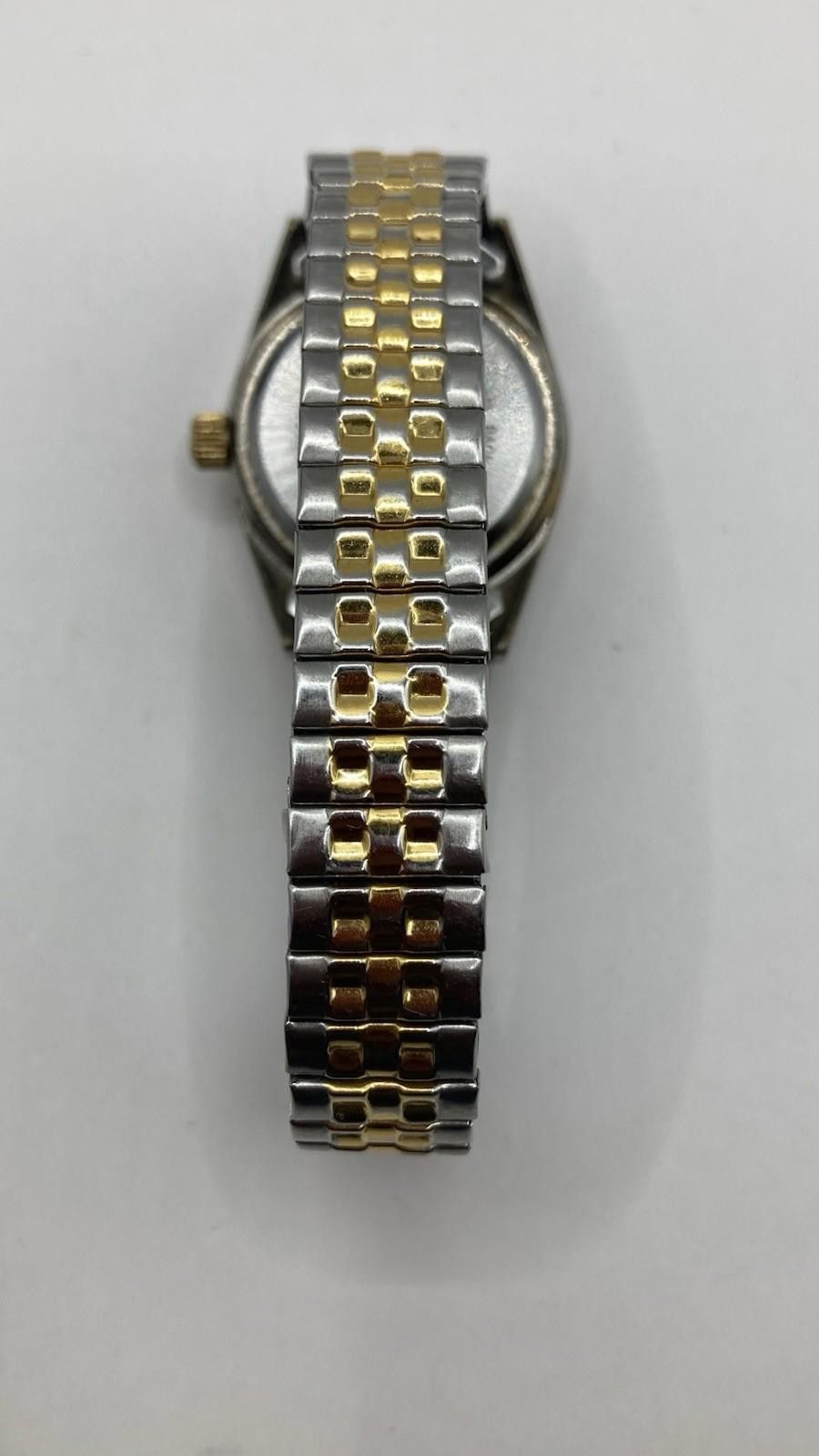 Designer Benrus BN324P Two Tone Silver Gold Ladies Watch Day Date Size ONE SIZE - 6 Thumbnail