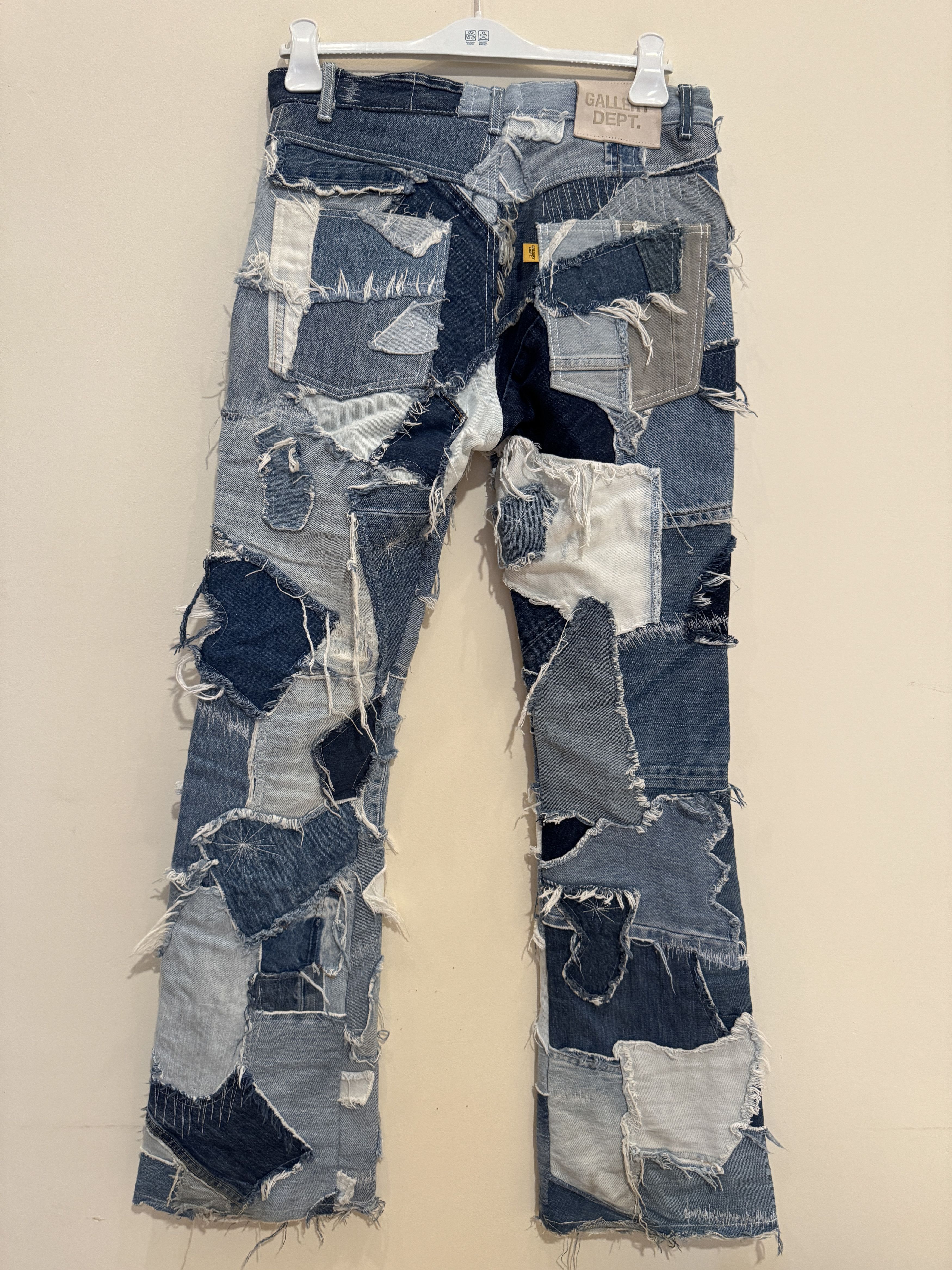 Gallery Dept. Gallery Dept. Logan Recycled Patchwork Blue Denim Jeans 30 Size US 30 / EU 46 - 8 Thumbnail