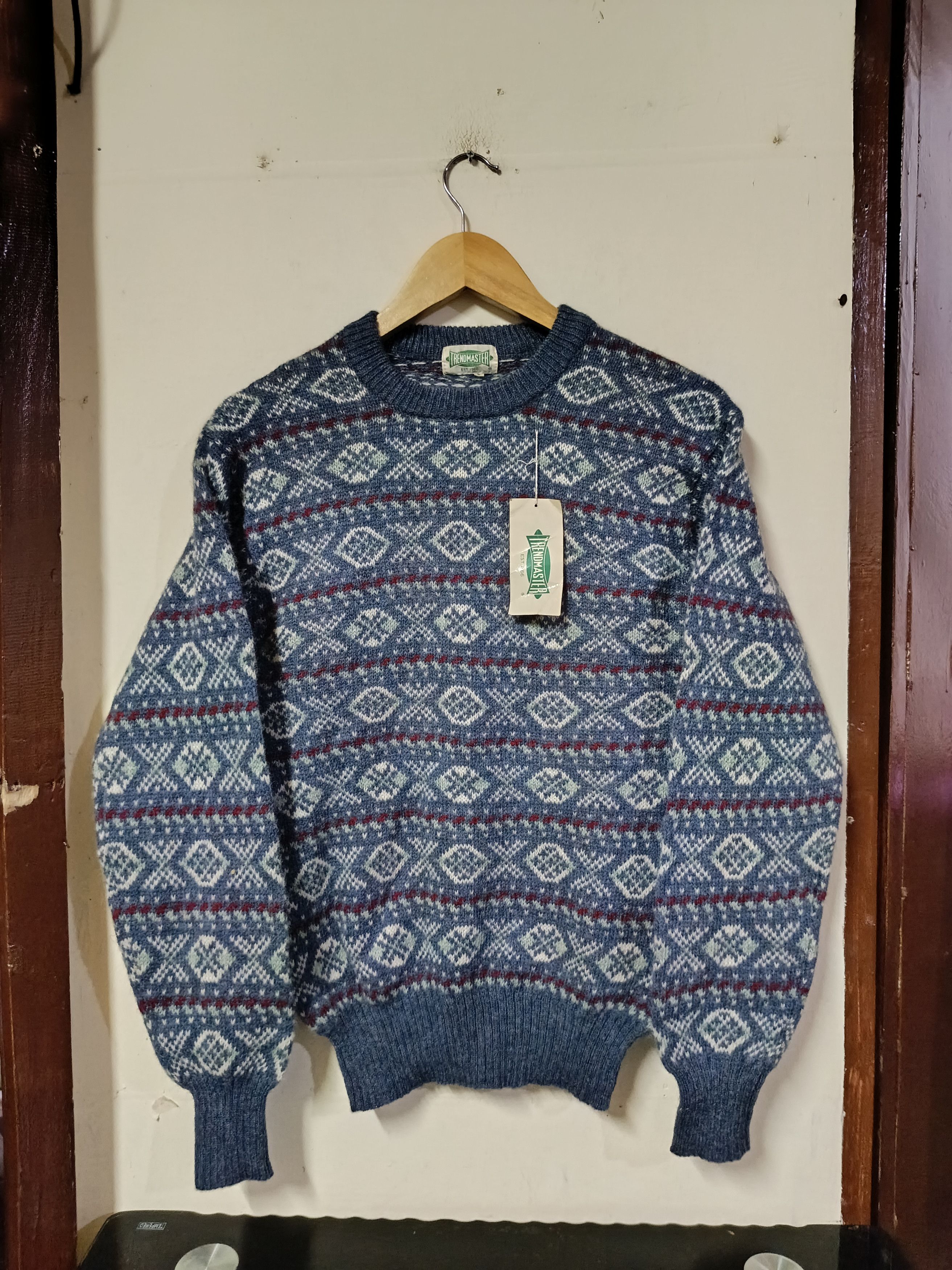 Japanese Brand Trendmaster wool sweater Size US L / EU 52-54 / 3 - 1 Thumbnail