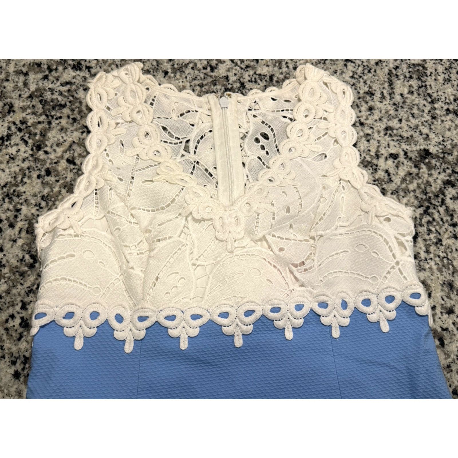 Lilly Pulitzer Lilly Pulitzer Sandi Stretch Shift Dress Womens 8 Periwinkle Blue Floral Lace Sleeveless V-Neck Short Dress Daywear Womens Size M / US 6-8 / IT 42-44 - 4 Thumbnail