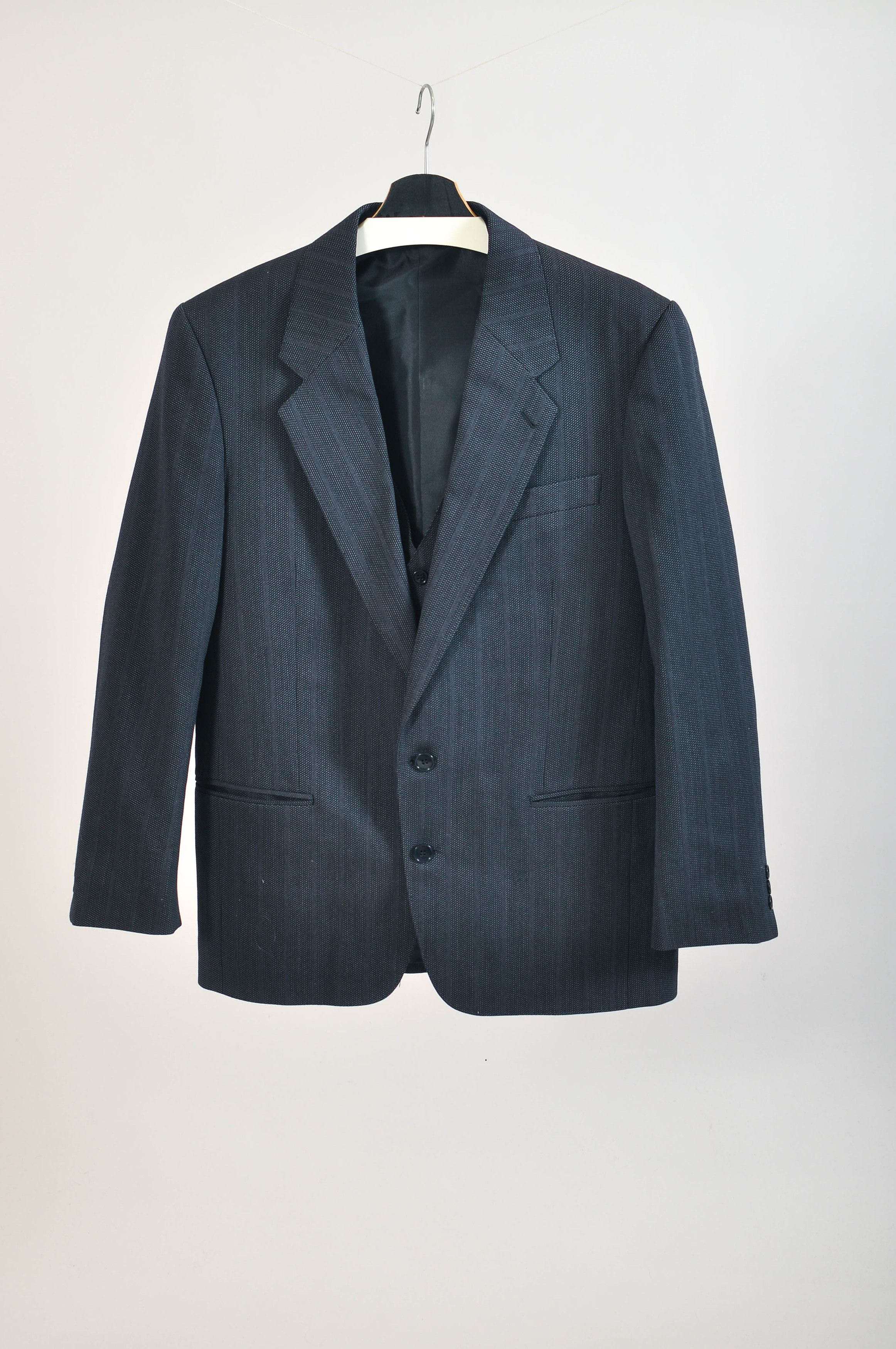 Other Navy striped three parts suit Size 40R - 5 Thumbnail