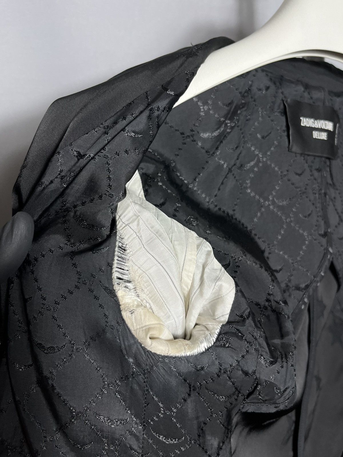Zadig & Voltaire Zadig & Voltaire Victor Star Deluxe blazer jacket woman’s Size XS / US 0-2 / IT 36-38 - 12 Thumbnail