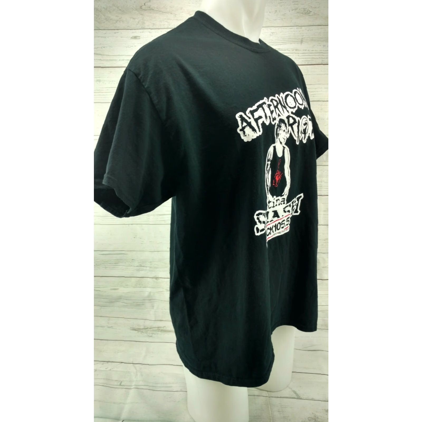 Gildan Gildan Shirt Men T-Shirt Rock Black XL WQXR 105.5 Afternoon Riot Theme Rock Band Event Modern Casual Everyday Short Sleeve Round Neck Car Size US XL / EU 56 / 4 - 4 Thumbnail