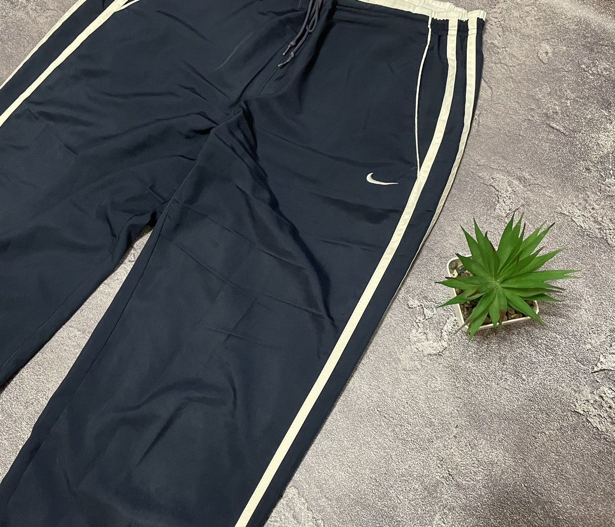 Nike × Vintage Nike vintage pants Size US 30 / EU 46 - 1 Thumbnail