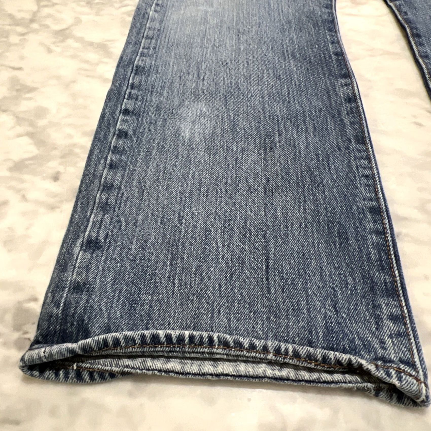 Levi's Levi’s 501 Jeans Men’s 38x30 Button Fly Blue Thrashed 90s USA Size US 38 / EU 54 - 5 Thumbnail