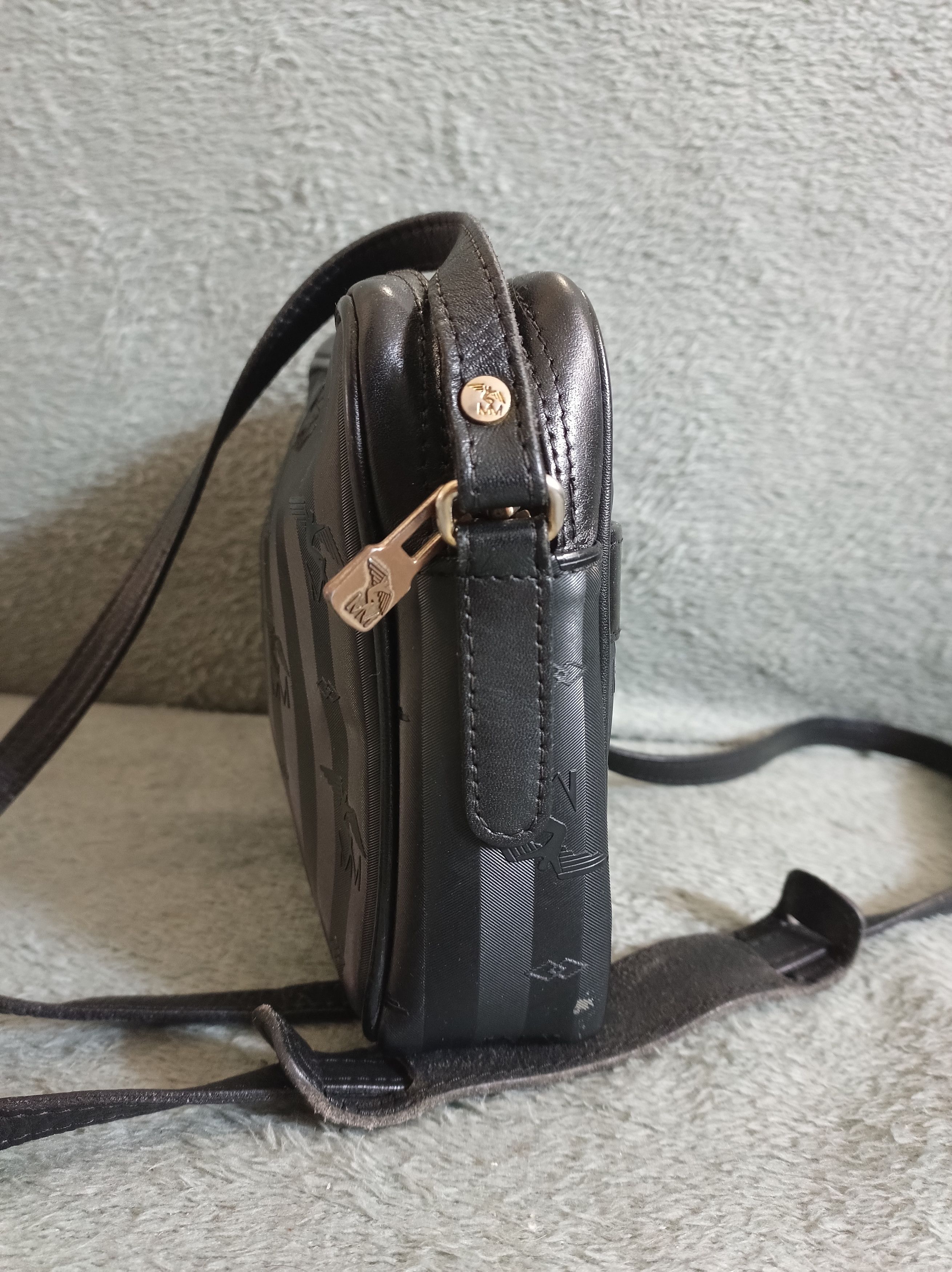 Maison Mollerus Maison Mollerus Vinerus Vintage Coated Canvas Crossbody Bag