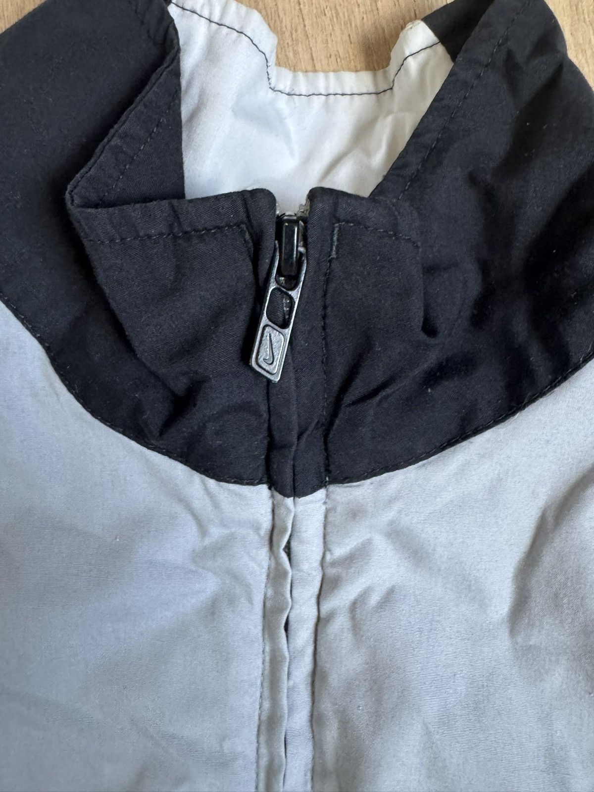 Nike Nike Vintage Windbreaker jacket Size US L / EU 52-54 / 3 - 3 Thumbnail