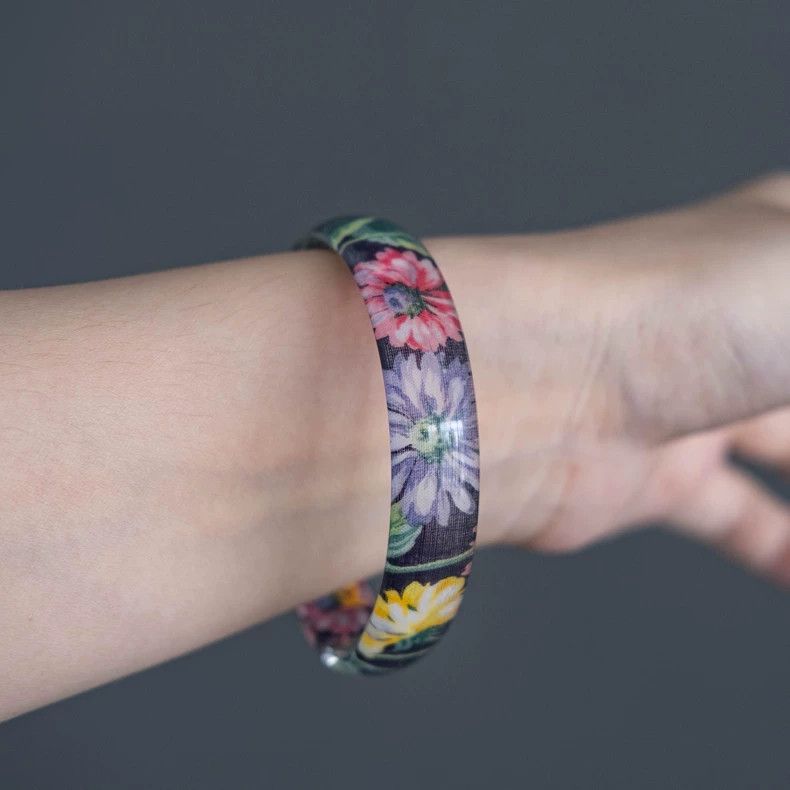 Kenzo KENZO Transparent flower carved bracelet vintage Size ONE SIZE - 4 Thumbnail