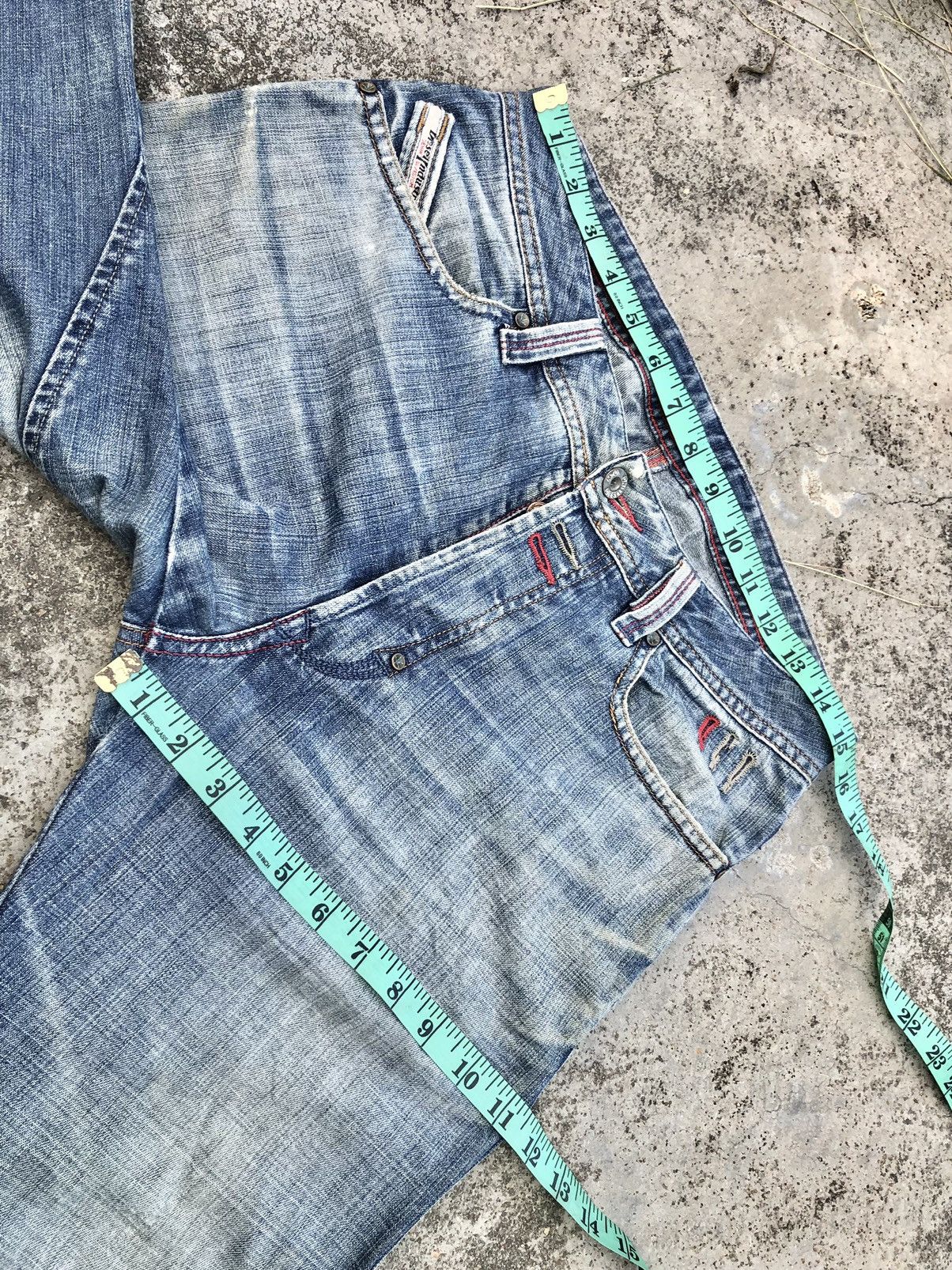 Diesel DIESEL DISTRESSED DENIM Size US 31 - 13 Thumbnail