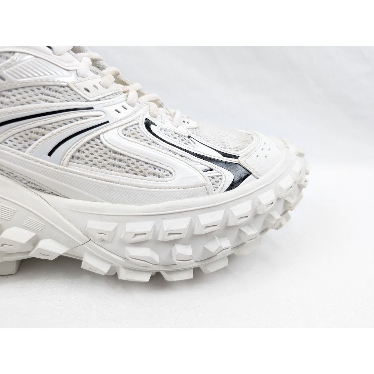 Balenciaga o1rshd1 Bouncer/Contrast Sneakers in Eggshell/Black Size US 9 / EU 42 - 3 Thumbnail