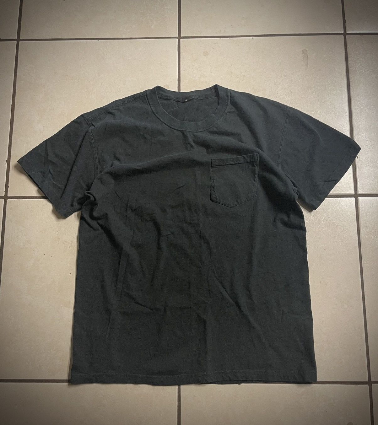 Unsound Rags × Vintage Vintage 90s Black Pocket Tee Size US L / EU 52-54 / 3 - 1 Thumbnail