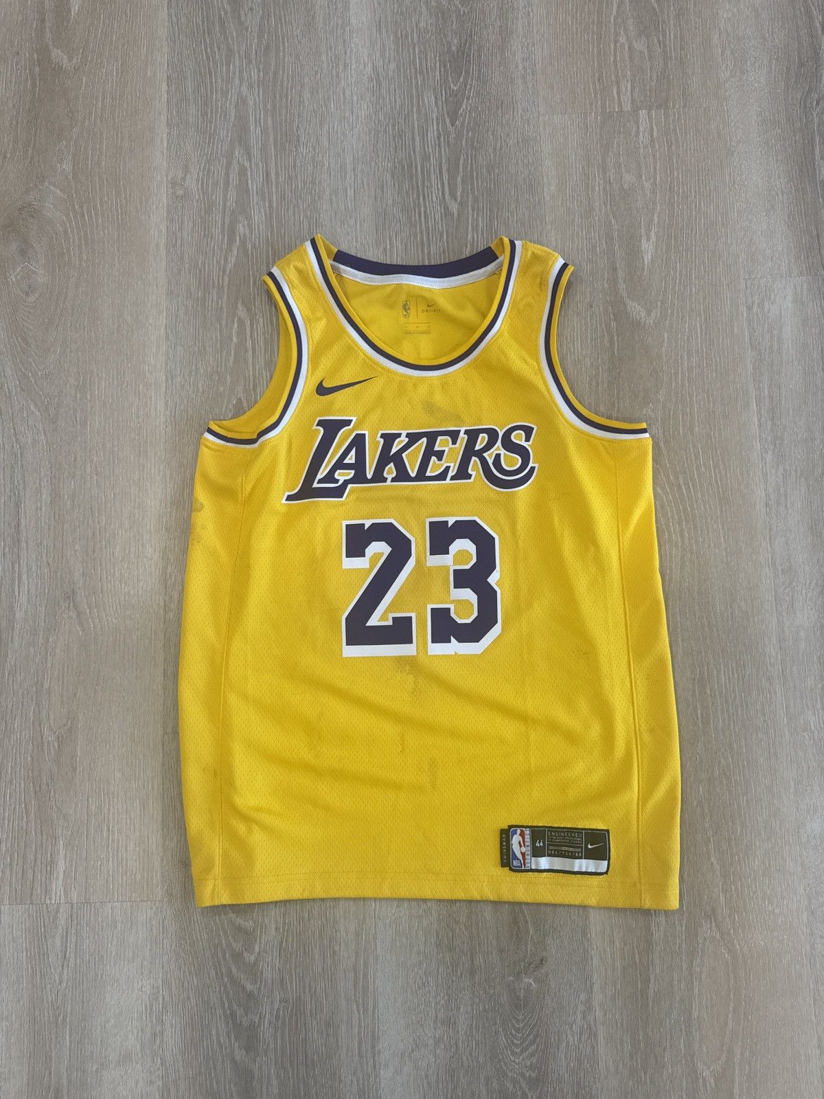 Nike LeBron James - Lakers Jersey Size US S / EU 44-46 / 1 - 2 Thumbnail