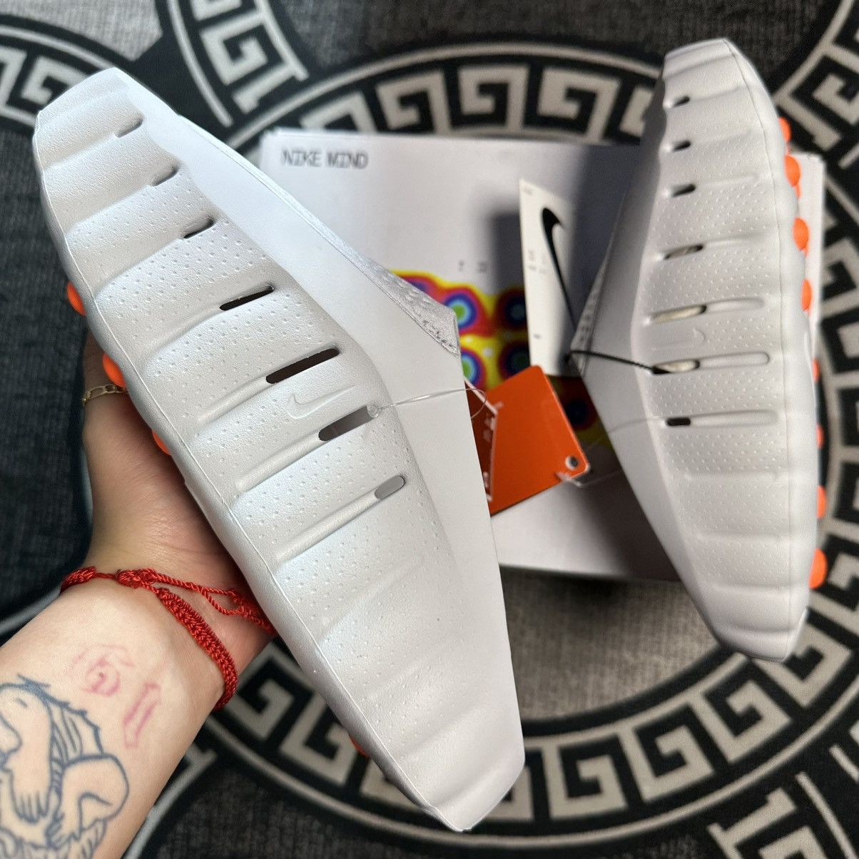 Nike NIKE MIND 001 SLIDE 'Light Smoke Grey' BRAND NEW DS!! Size US 8 / EU 41 - 3 Thumbnail