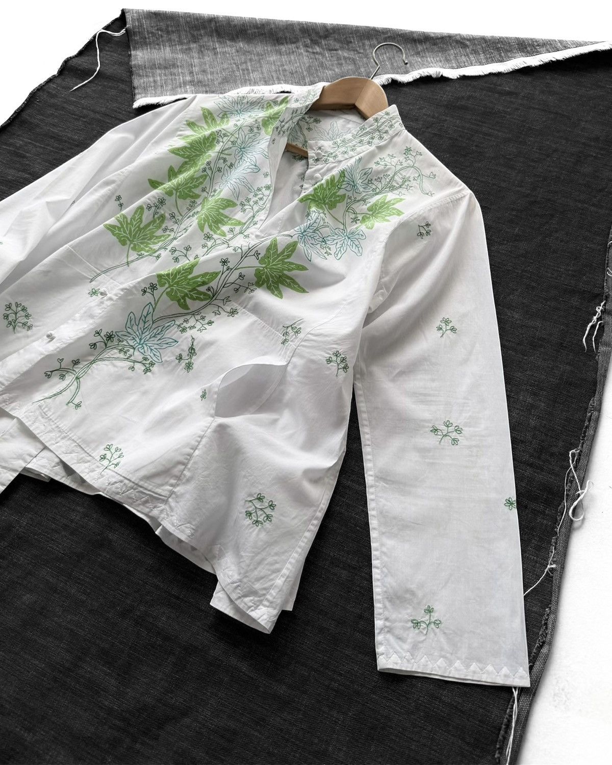 Issey Miyake HaaT by ISSEY MIYAKE Chinese Style Shirt Size M / US 6-8 / IT 42-44 - 2 Thumbnail