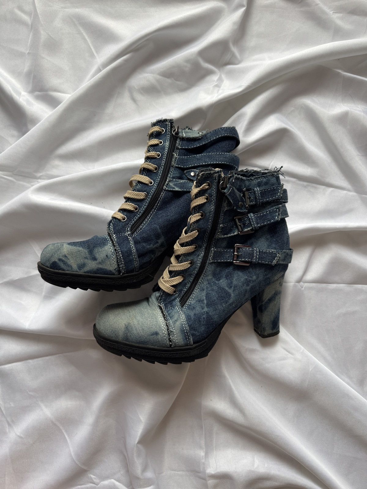 If Six Was Nine Gothicana by EMP Y2K Grunge Buckle Details Heels Boots Size US 9 / IT 39 - 3 Thumbnail