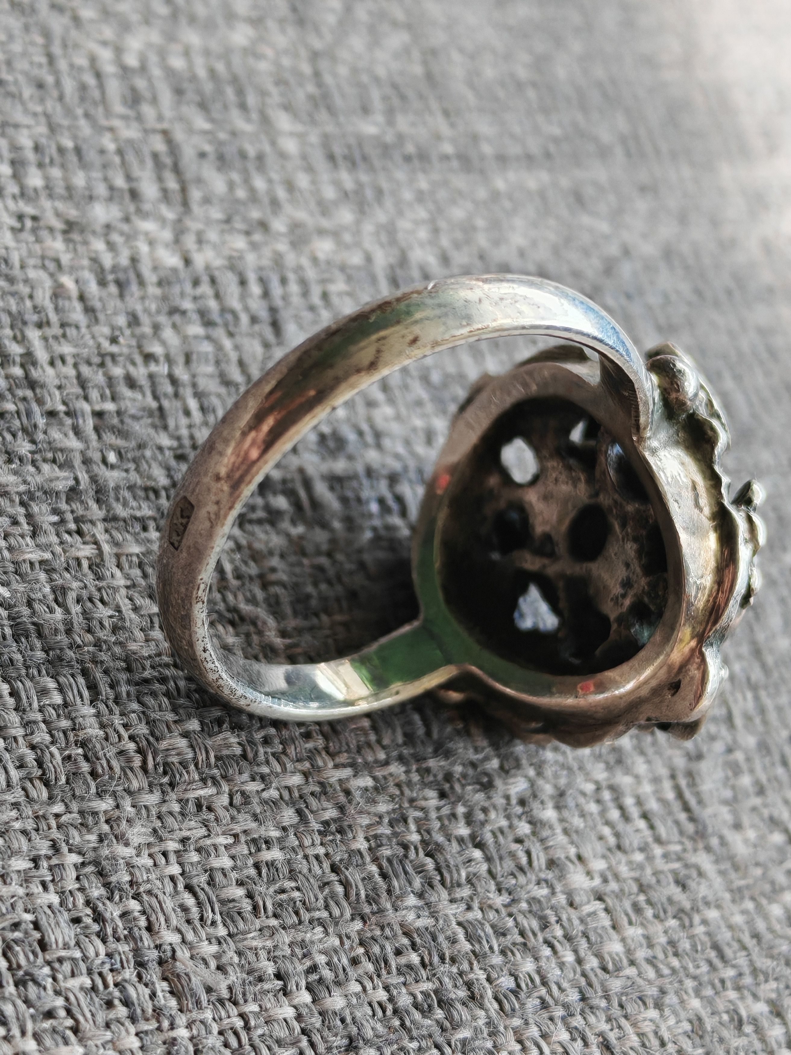 Other Vintage Sterling Silver Green Onyx Flower Ring Size ONE SIZE - 8 Thumbnail