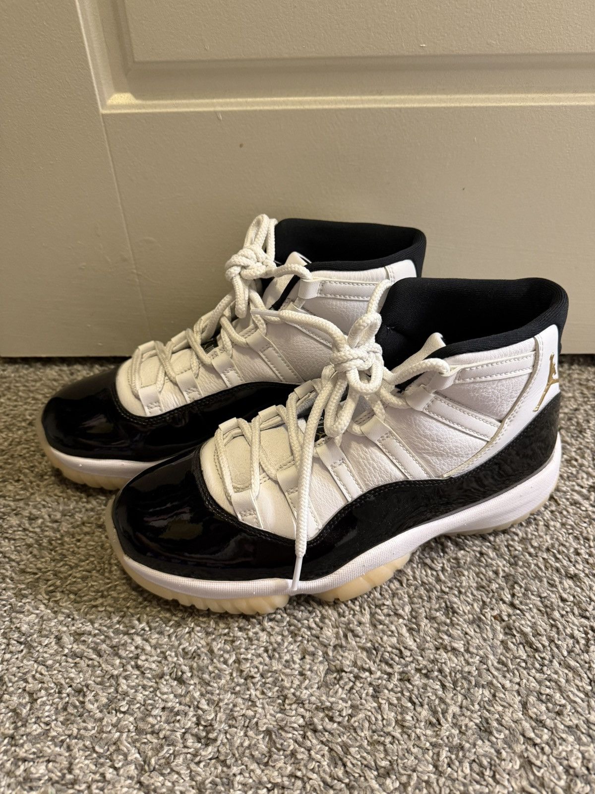 Jordan Brand Air Jordan 11 Gratitude Size US 9.5 / EU 42-43 - 1 Thumbnail
