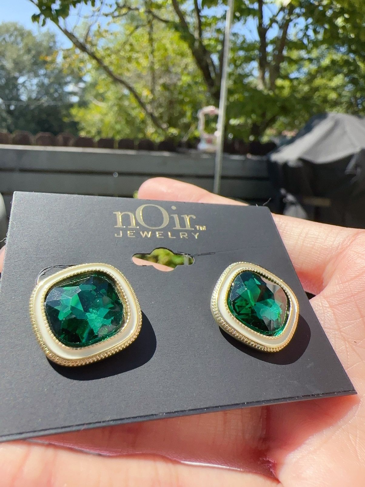 Designer Noir gold tone green diamond beige edge studs square earring Size ONE SIZE - 2 Thumbnail