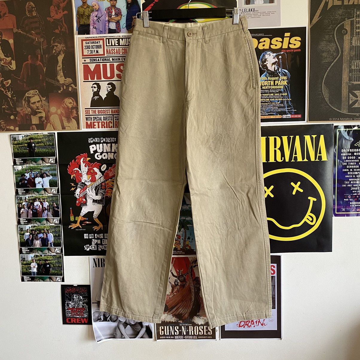 Uniqlo Vintage Uniqlo Chino Baggy Pants Size US 28 / EU 44 - 1 Thumbnail
