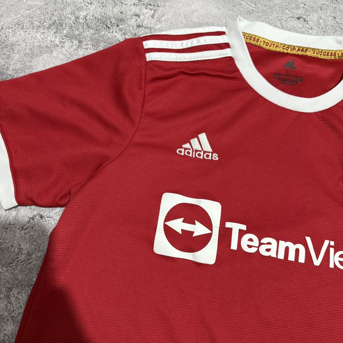 Vintage #7 Ronaldo Manchester United Adidas Soccer Jersey 21/2 Home Size US L / EU 52-54 / 3 - 5 Thumbnail