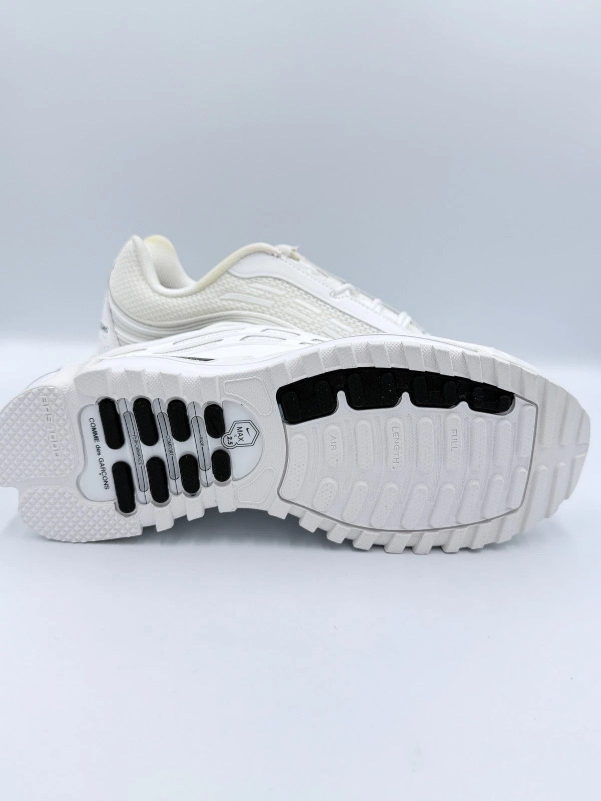 Comme des Garcons × Nike Comme des Garcons Nike Air Max TL 2.5 Summit White Size US 9 / EU 42 - 8 Thumbnail