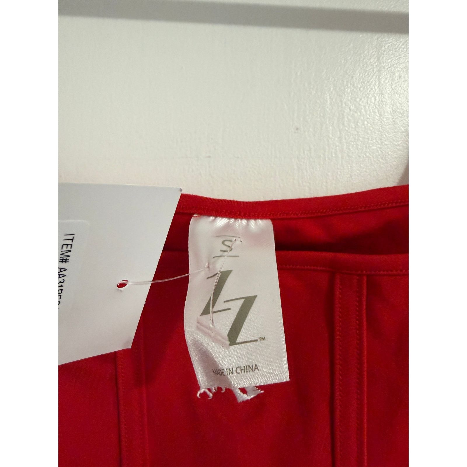 NCAA NWT Eastern Washington Eagles Cropped Tank Top Size S Size S / US 4 / IT 40 - 6 Thumbnail