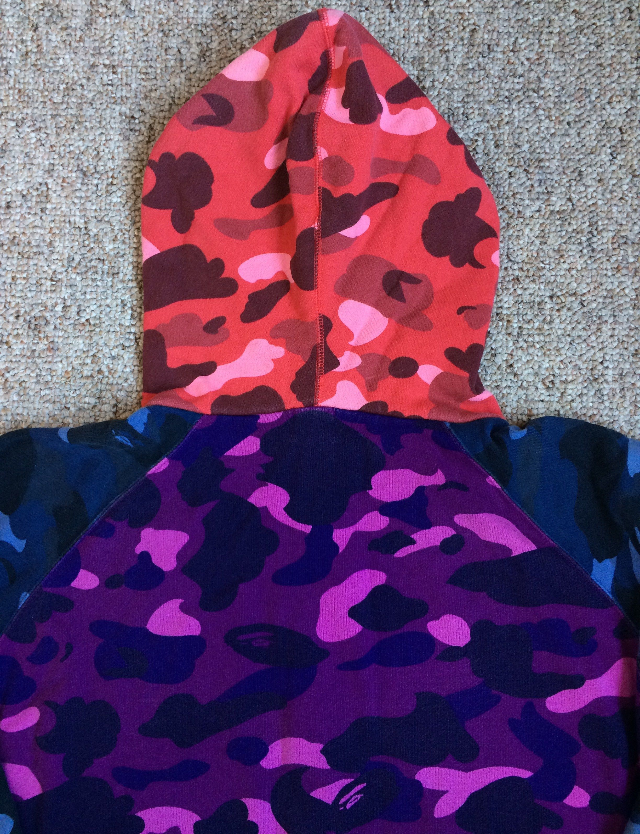 Bape F/W 2005 Bape Crazy Camo Hoodie Size US L / EU 52-54 / 3 - 7 Thumbnail