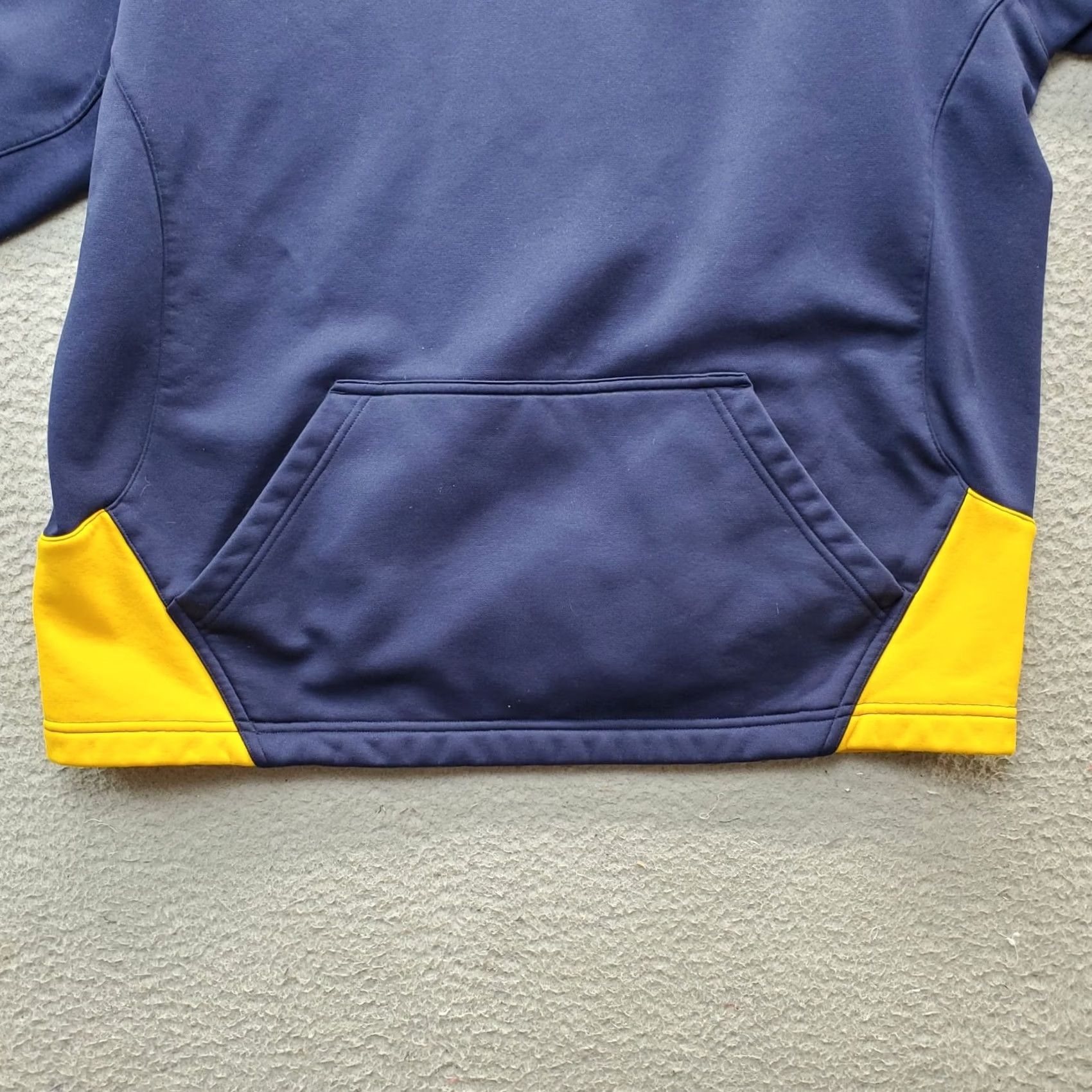 Under Armour Under armour Hoodie Mens L Multicolor Fleece Lined Kangaroo Pockets Pullover Size US L / EU 52-54 / 3 - 7 Thumbnail