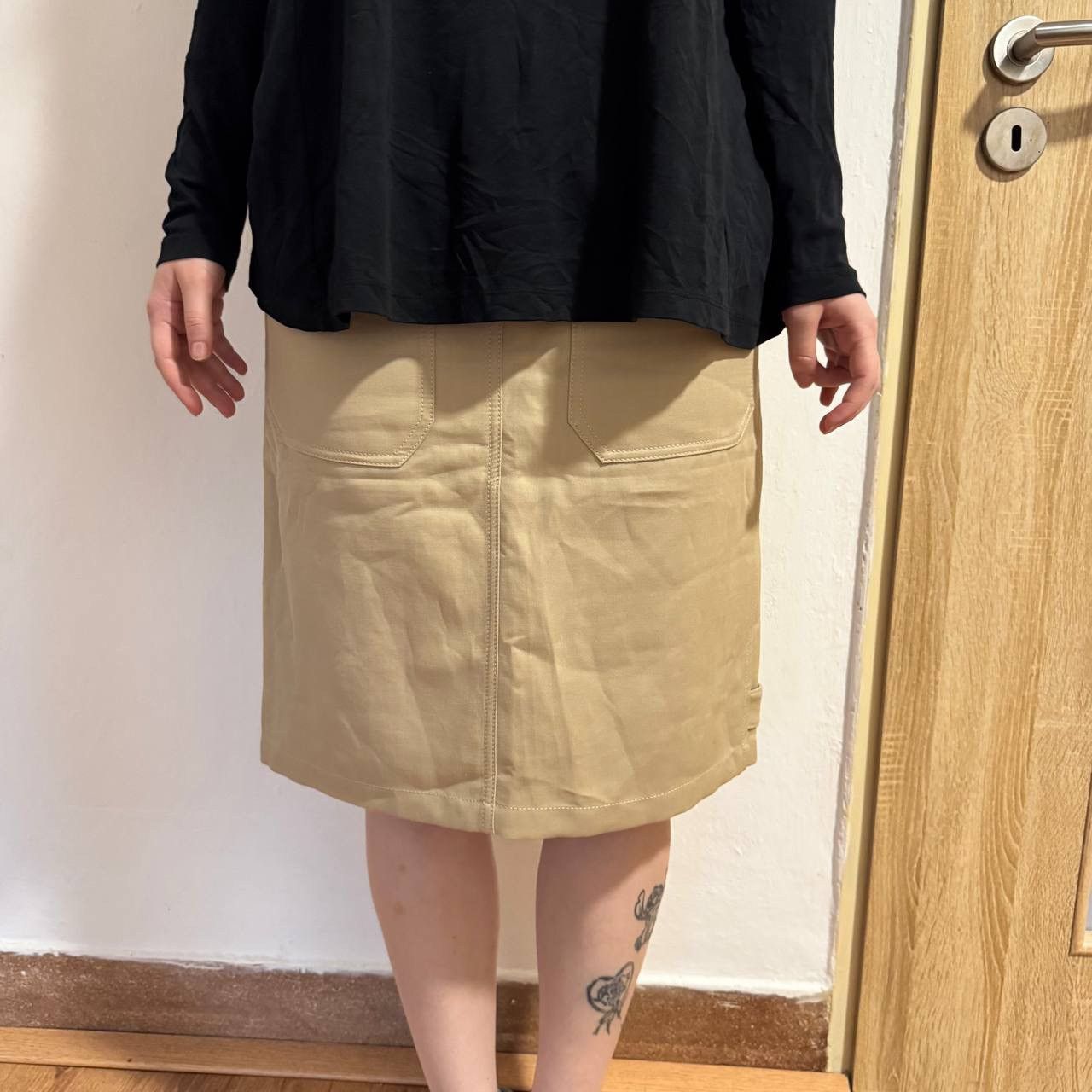 Hermes Hermes Vintage Mid Length Beige Cotton Skirt 40 Size 28" / US 6 / IT 42 - 1 Thumbnail