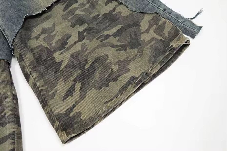 Other Patchwork Camouflage Hole Loose Jeans Retro Shorts Size US 33 - 8 Thumbnail