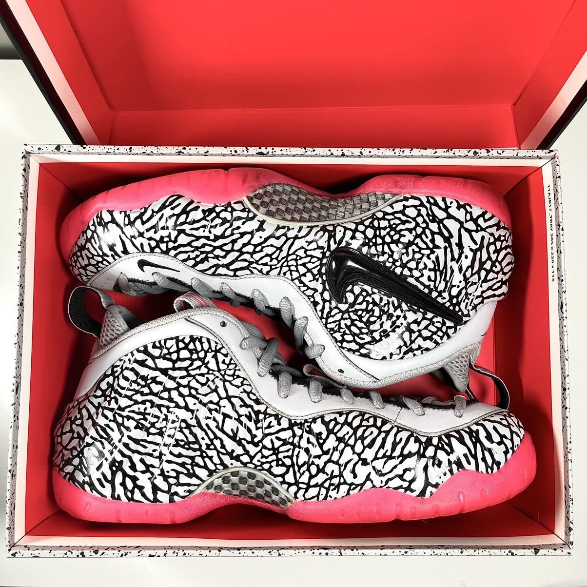 Nike NIKE AIR FOAMPOSITE PRO “Elephant Print” Size US 9.5 / EU 42-43 - 3 Thumbnail