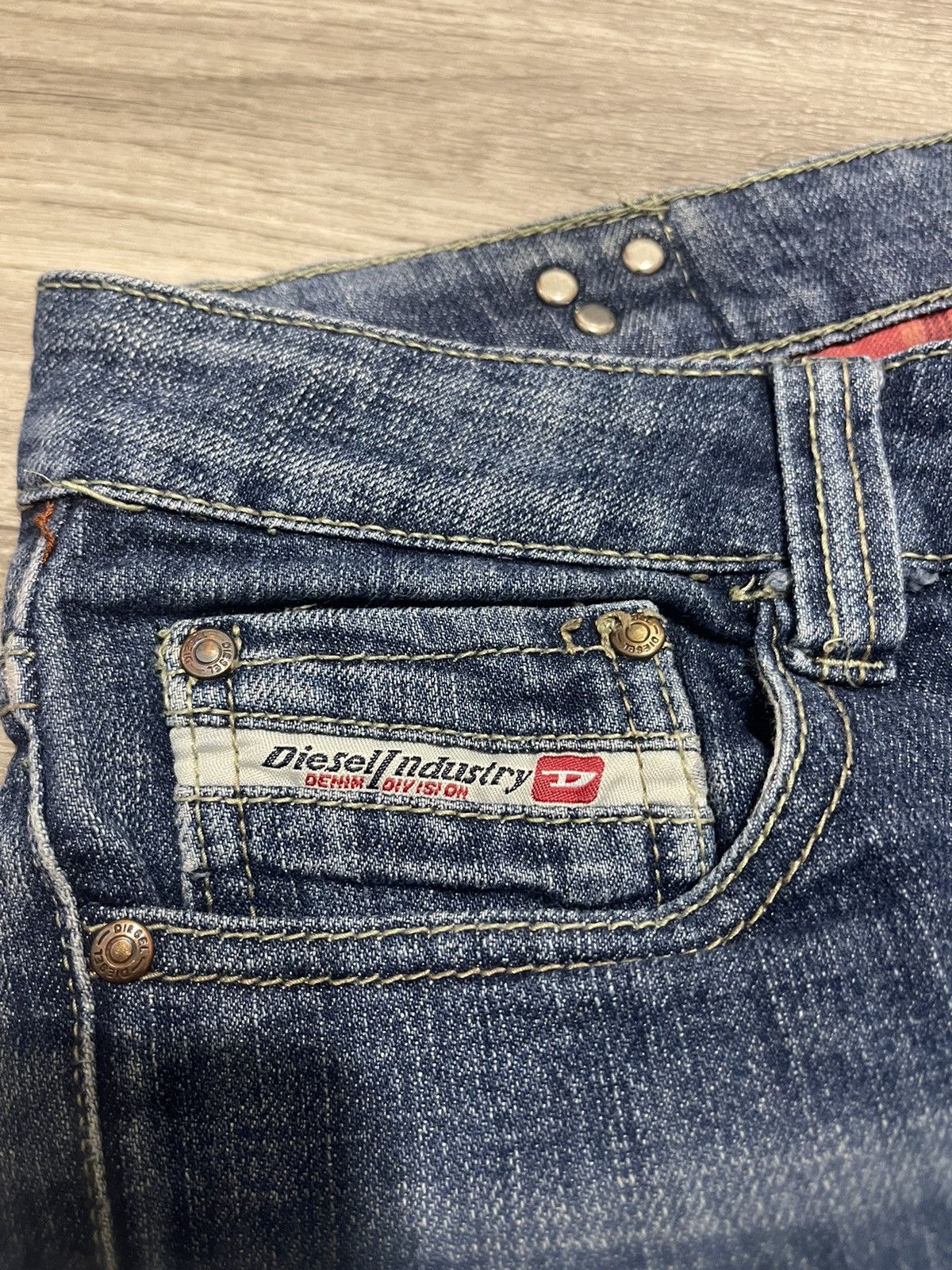 Diesel DIESEL ZATINY RIPPED FLARED VINTAGE Y2K JEANS SIZE 29 Size 24" / US 00 / IT 34 - 11 Thumbnail