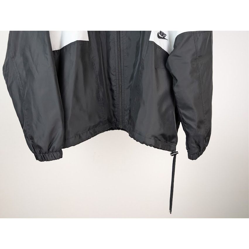 Nike o1rshd1 Sportswear Re-Issue Woven Jacket Black / Red / White Size US L / EU 52-54 / 3 - 4 Thumbnail