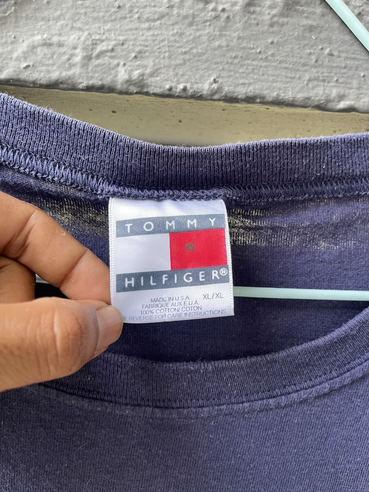Tommy Hilfiger × Vintage Tommy Hilfiger T-shirt Size US XL / EU 56 / 4 - 3 Thumbnail