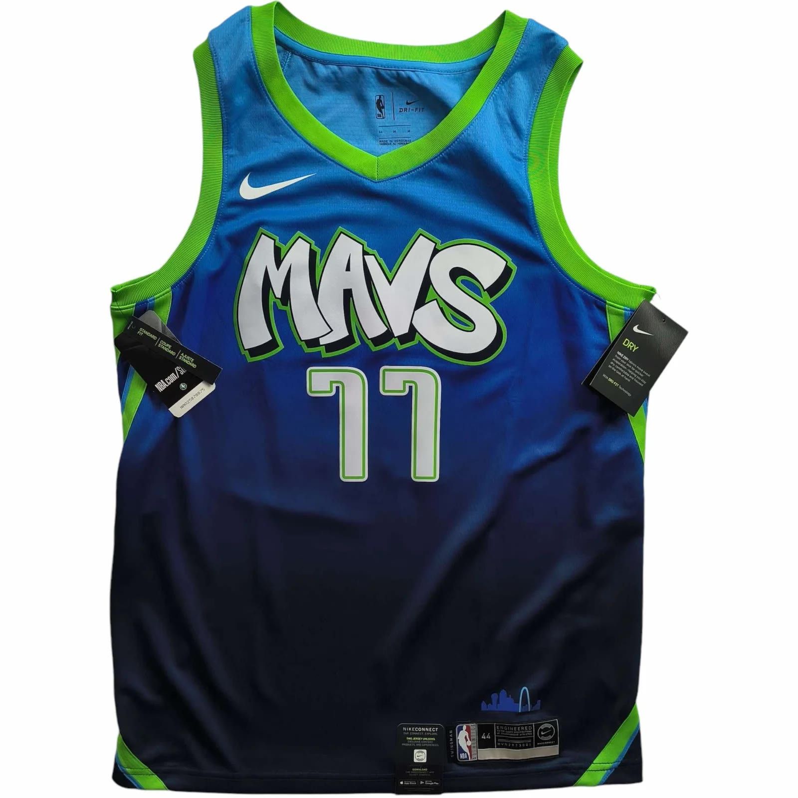 Nike NEW Dallas Mavericks Luka Doncic City Edition NBA jersey M Size US M / EU 48-50 / 2 - 1 Thumbnail