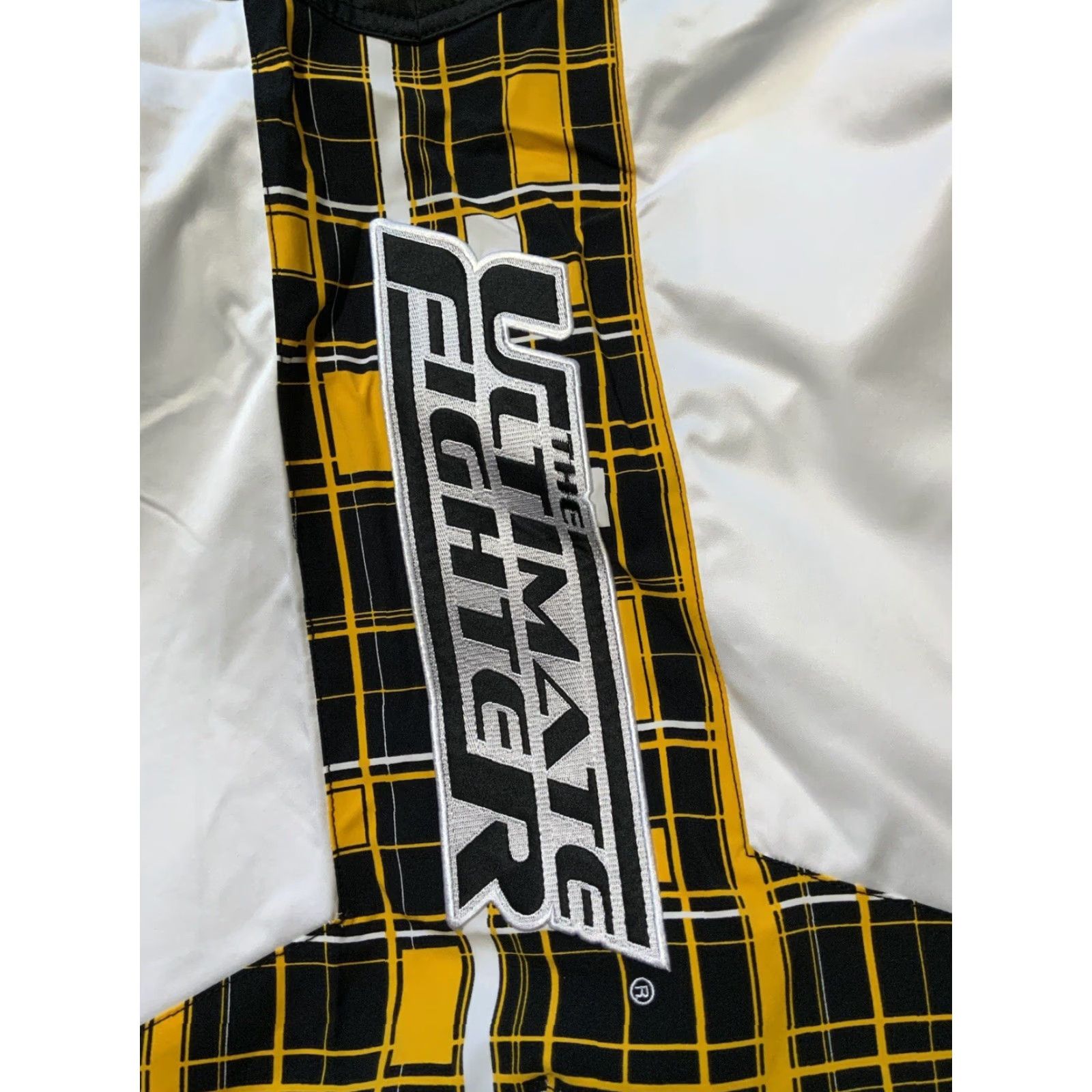 Tapout NWOT Tapout The Ultimate Fighter UFC Team Josh Koscheck Board Shorts Sz 40 Men White Black Gold Board Mens 40 White Black Gold Size US 40 / EU 56 - 7 Thumbnail