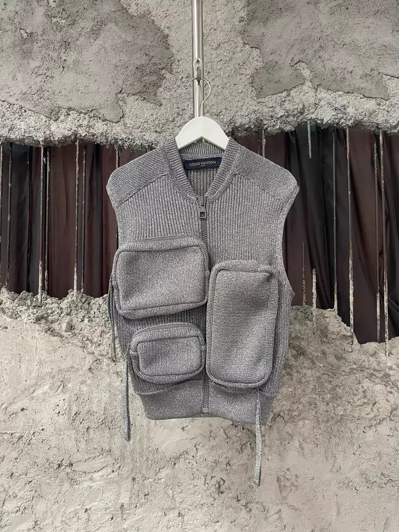 Louis Vuitton Louis Vuitton Tactical vest Size US L / EU 52-54 / 3 - 1 Thumbnail