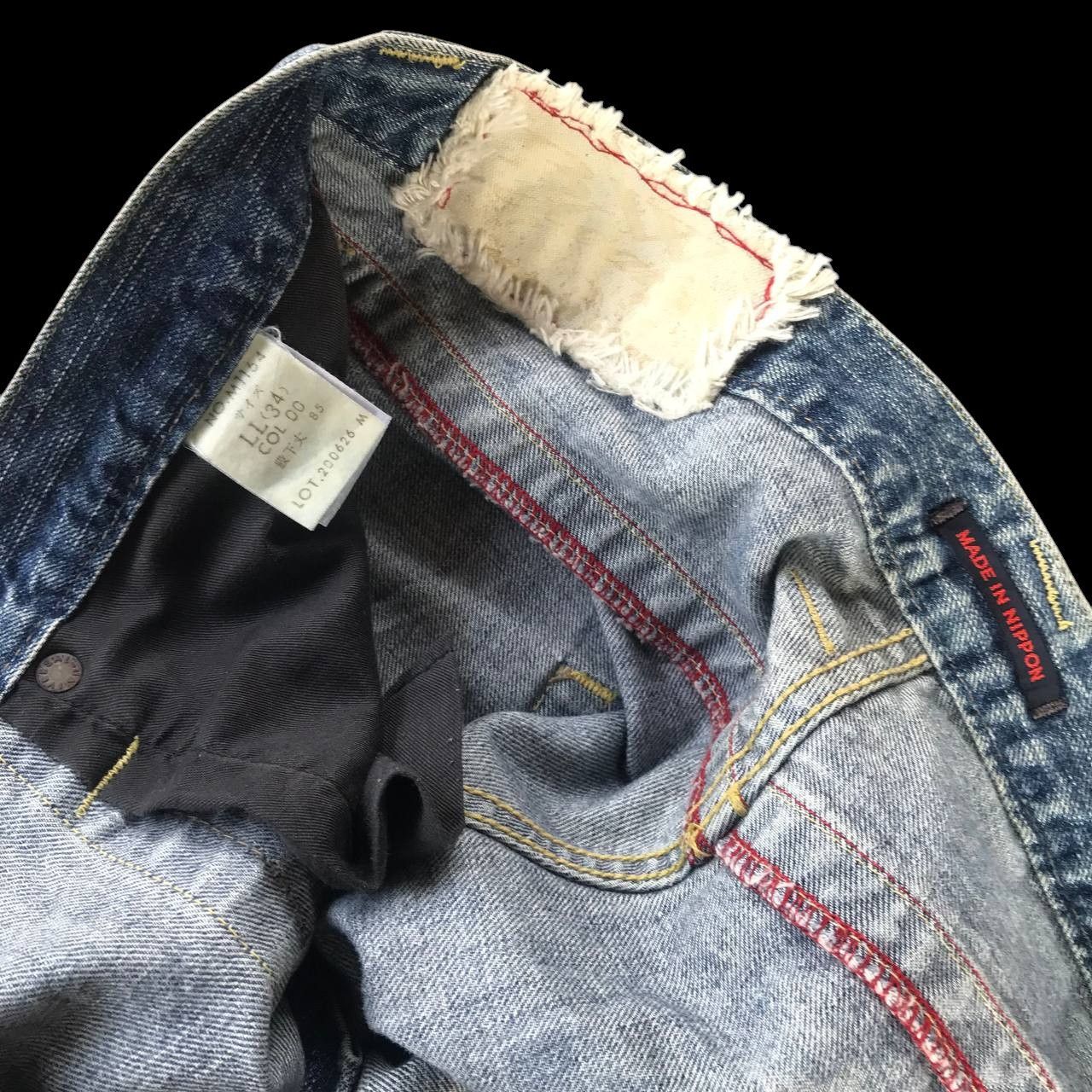 Blue Blue Japan FLARED BLUEWAY JAPAN DISTRESSED LOWRISE DENIM W33x33 Size US 33 - 10 Thumbnail