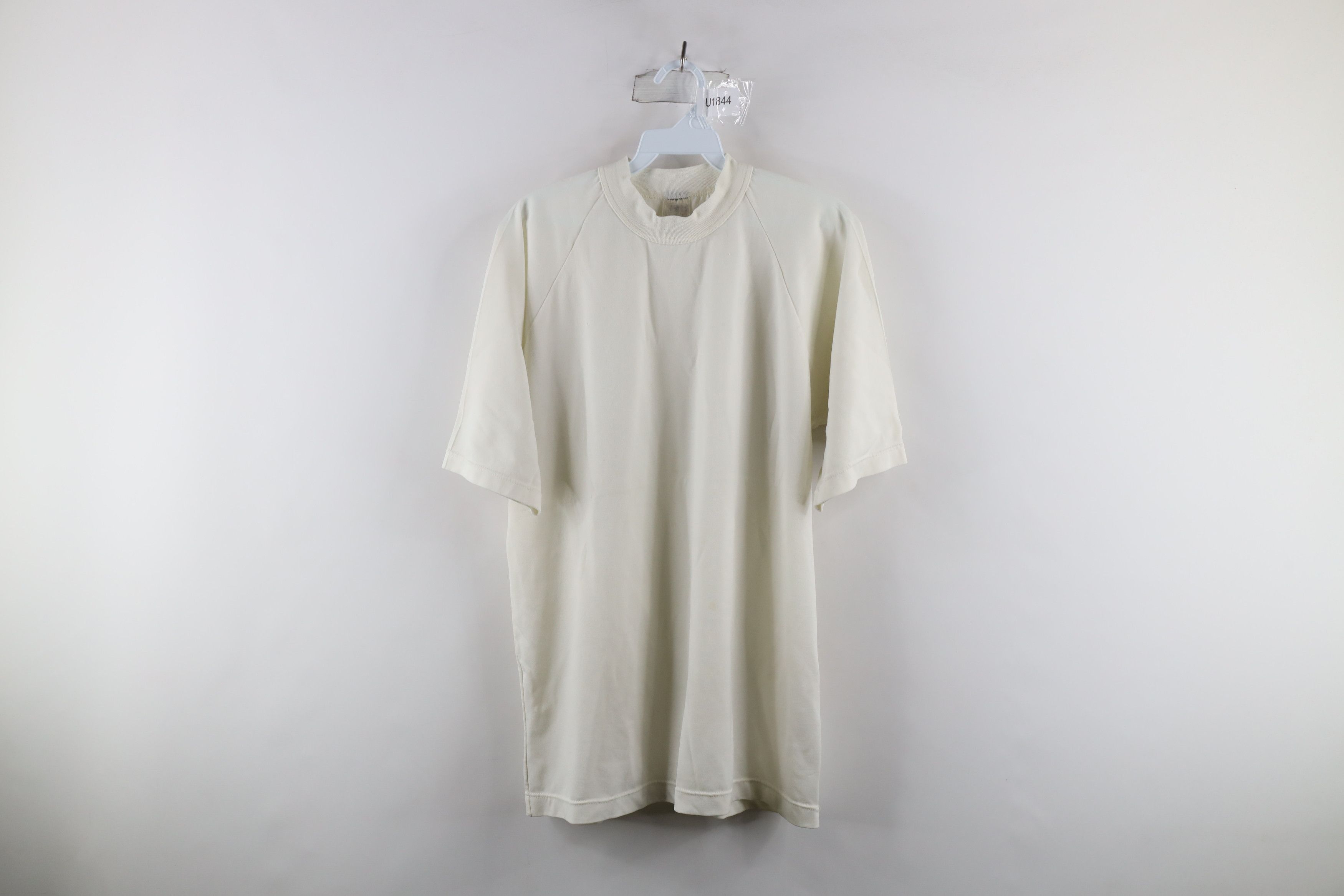 Vintage Vintage 60s General Athletic Products Knit T-Shirt USA White Size US L / EU 52-54 / 3 - 1 Thumbnail