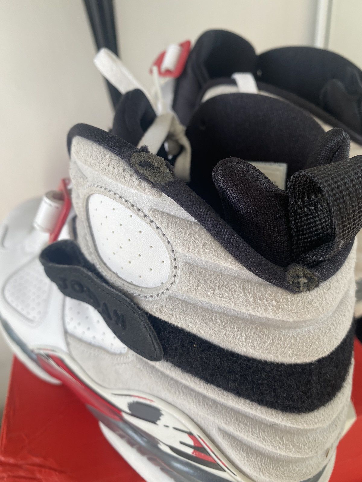 Jordan Brand Air Jordan 8/VIII Retro 'Bugs Bunny' 2012 Size US 13 / EU 46 - 9 Thumbnail