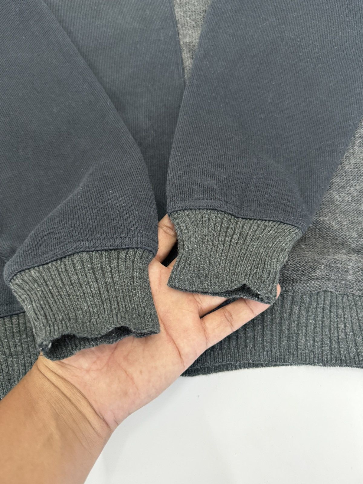 Krizia Uomo 🔥 Basic by Krizia Knited Part Sweatshirt - M Size US M / EU 48-50 / 2 - 6 Thumbnail