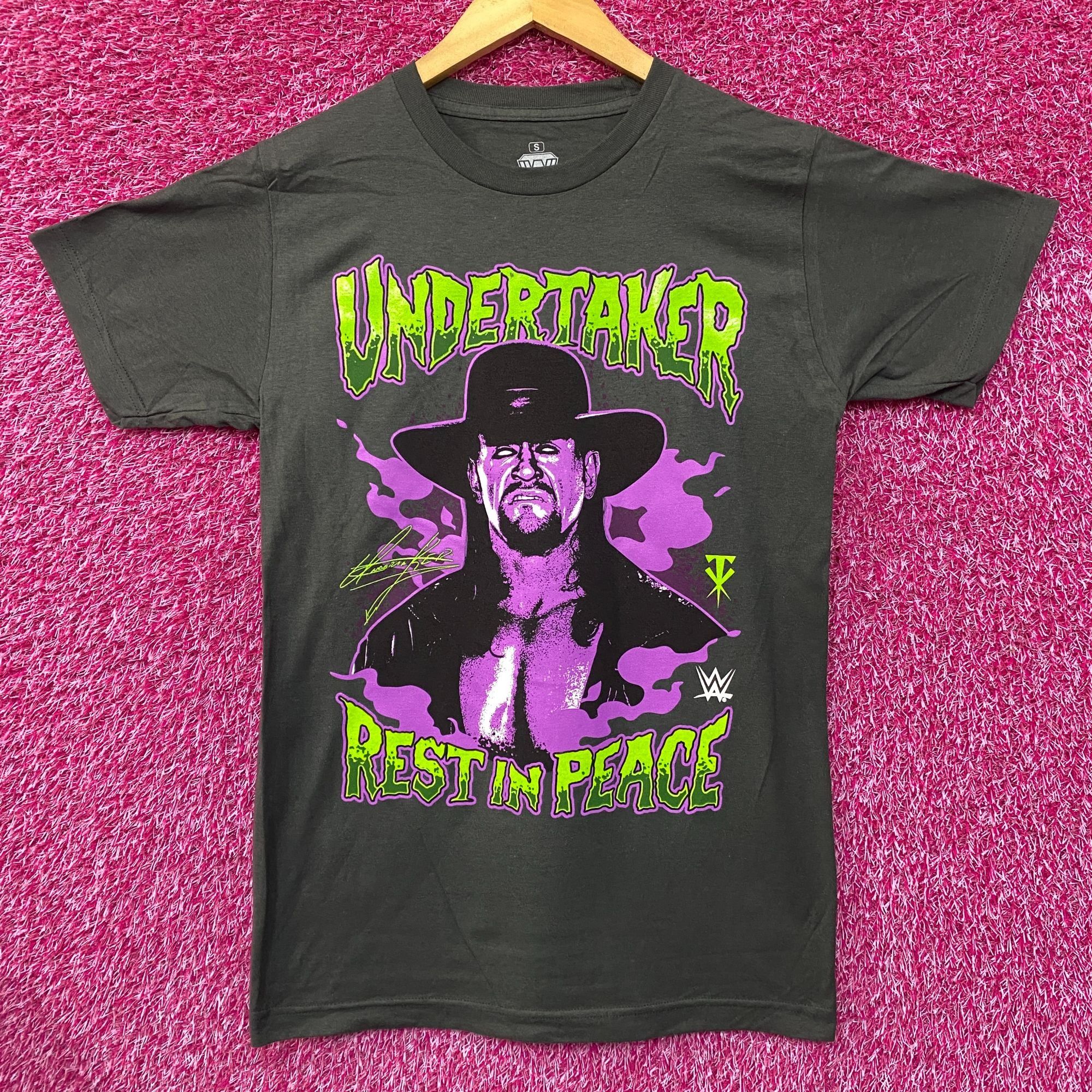 WWE WWE Ash The Undertaker Rest In Peace Glow Ink T-Shirt Small Size US S / EU 44-46 / 1 - 1 Thumbnail