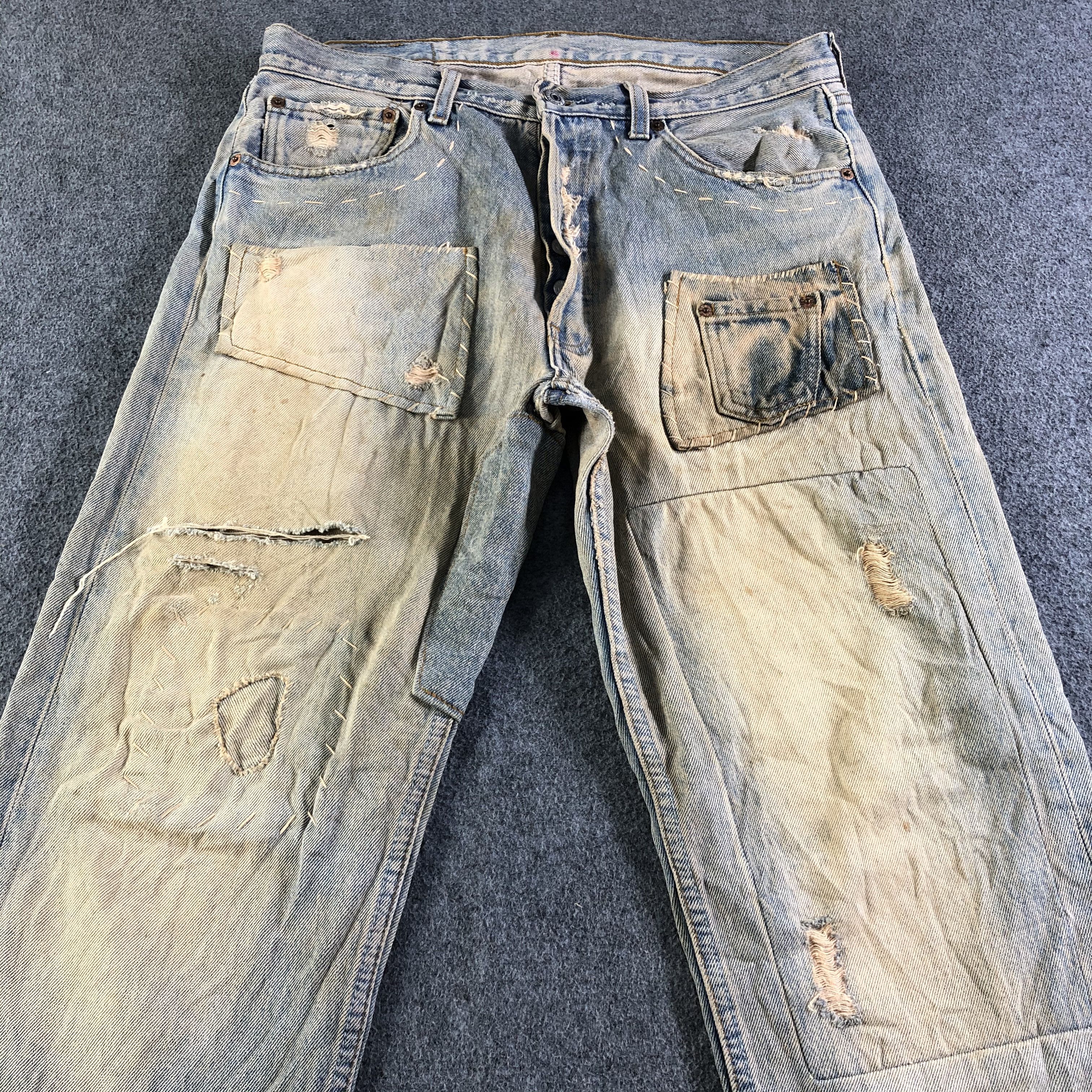 Levi's Vintage 90s Light Wash Levis 501 Jeans-J4602 Size US 33 - 3 Thumbnail