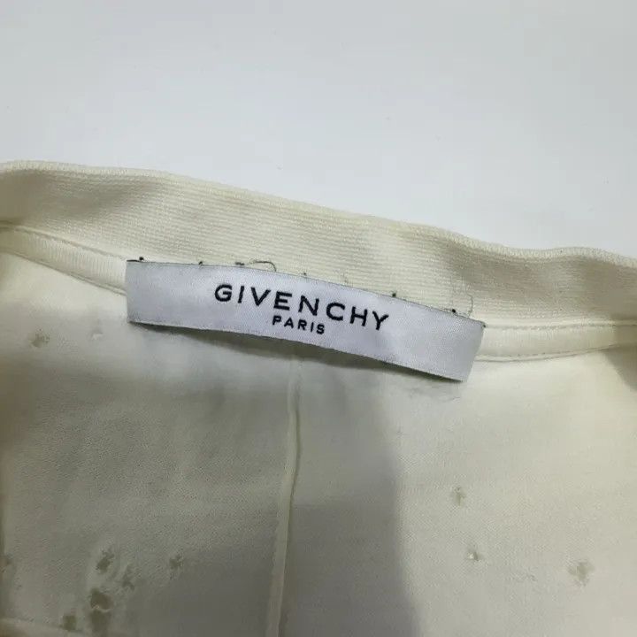 Givenchy Givenchy Givenchy Logo Print Short Sleeve TShirt -2507 Size US XS / EU 42 / 0 - 4 Thumbnail