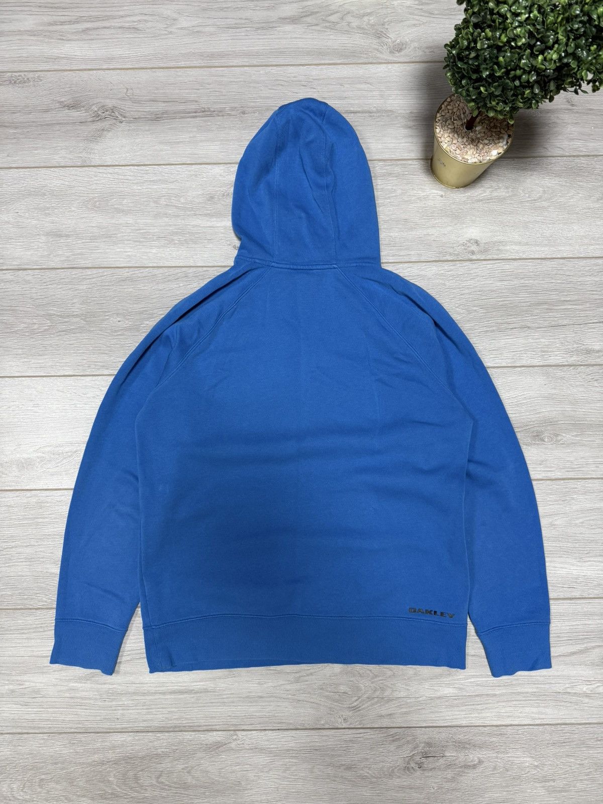 Oakley Oakley vintage big logo hoodie Size US L / EU 52-54 / 3 - 7 Thumbnail