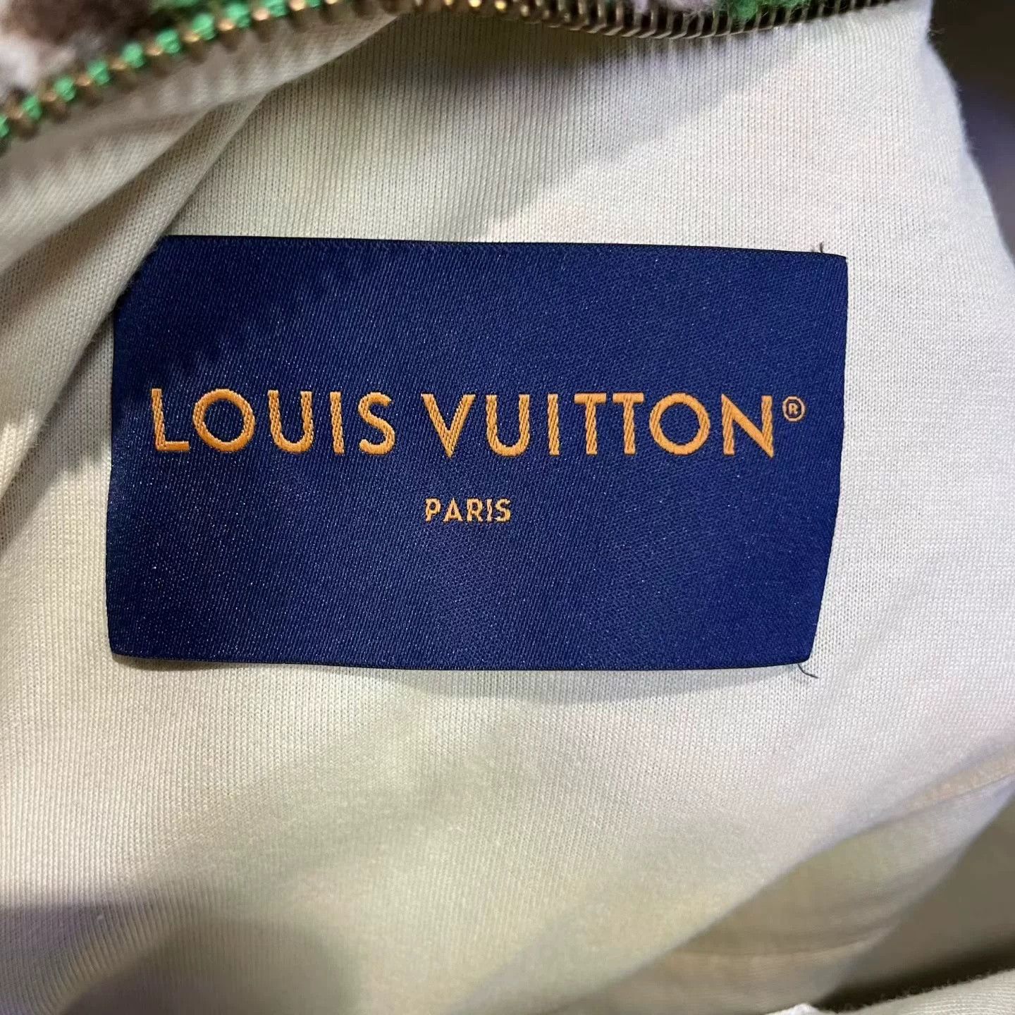 Louis Vuitton Louis Vuitton Green Logo Stand Collar Jacket Size US XL / EU 56 / 4 - 2 Thumbnail