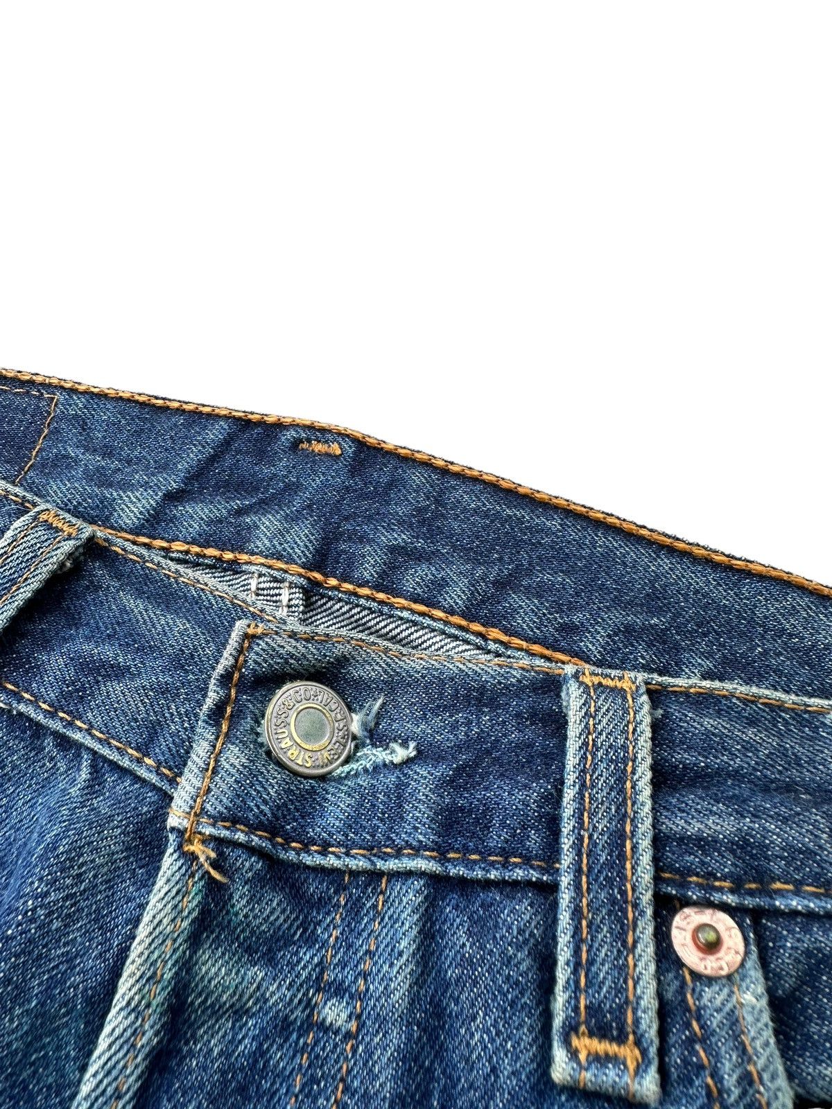 Levi's Levi’s 501 rop button 553 distressed denim jeans Size US 28 / EU 44 - 7 Thumbnail
