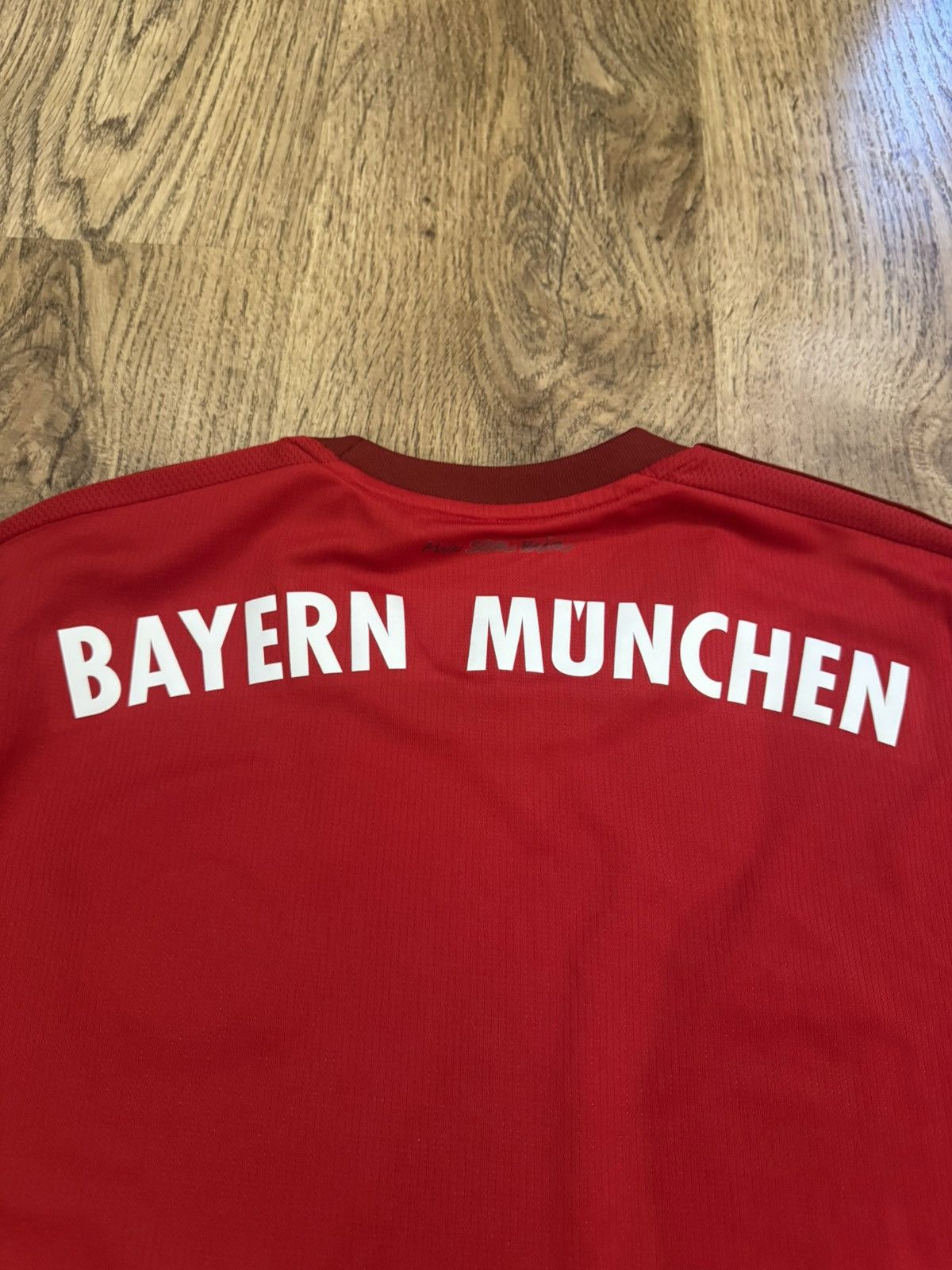 Adidas BAYERN MÜNICH 2015 2016 HOME FOOTBALL SHIRT ADIDAS sz L MEN Size US L / EU 52-54 / 3 - 12 Thumbnail